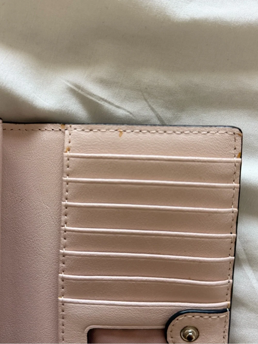 kate spade Black Scallop Trim Zip Wallet with Gold Hardware